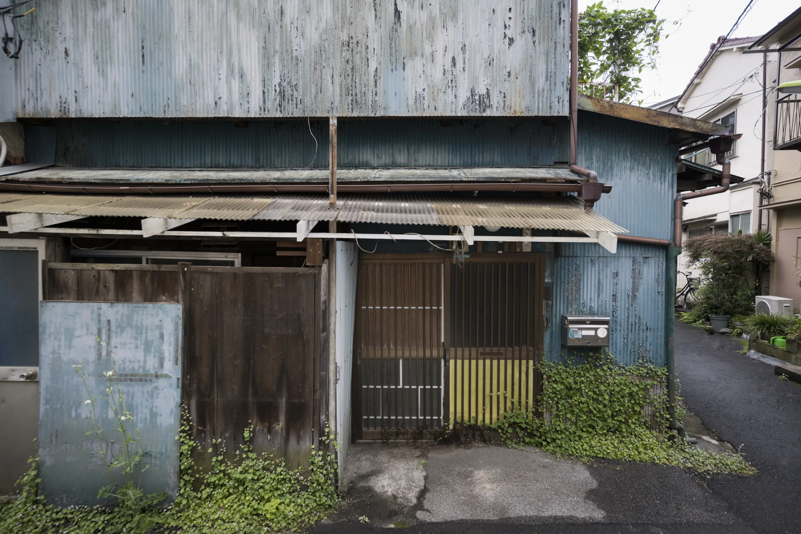 rumah tusuk sate